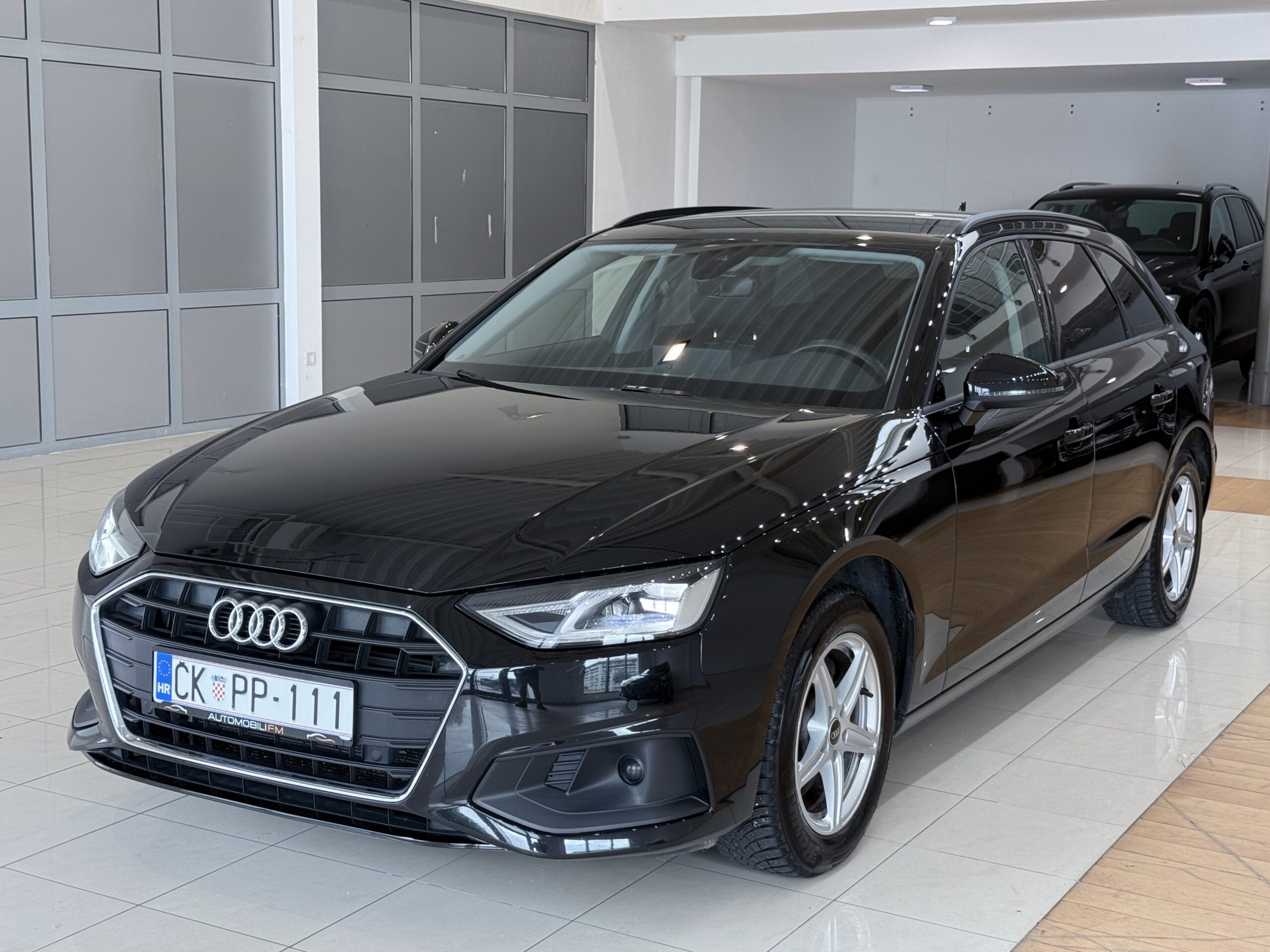 Audi A4 Avant 30 TDI