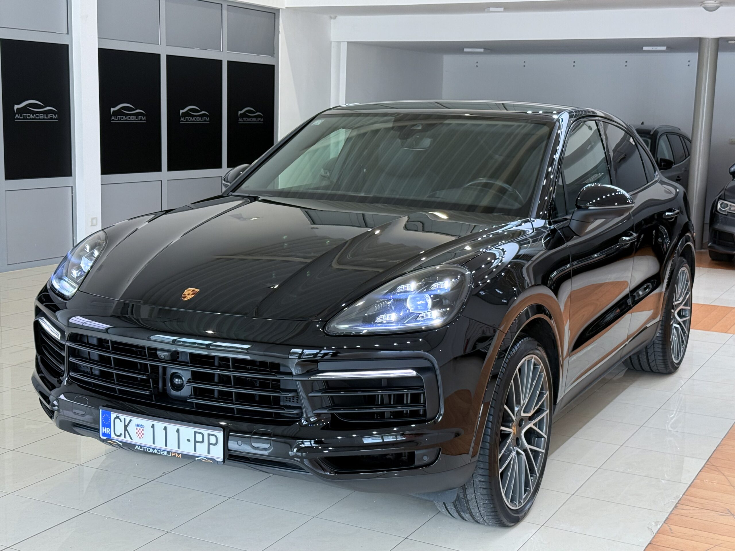 Porsche Cayenne Coupe