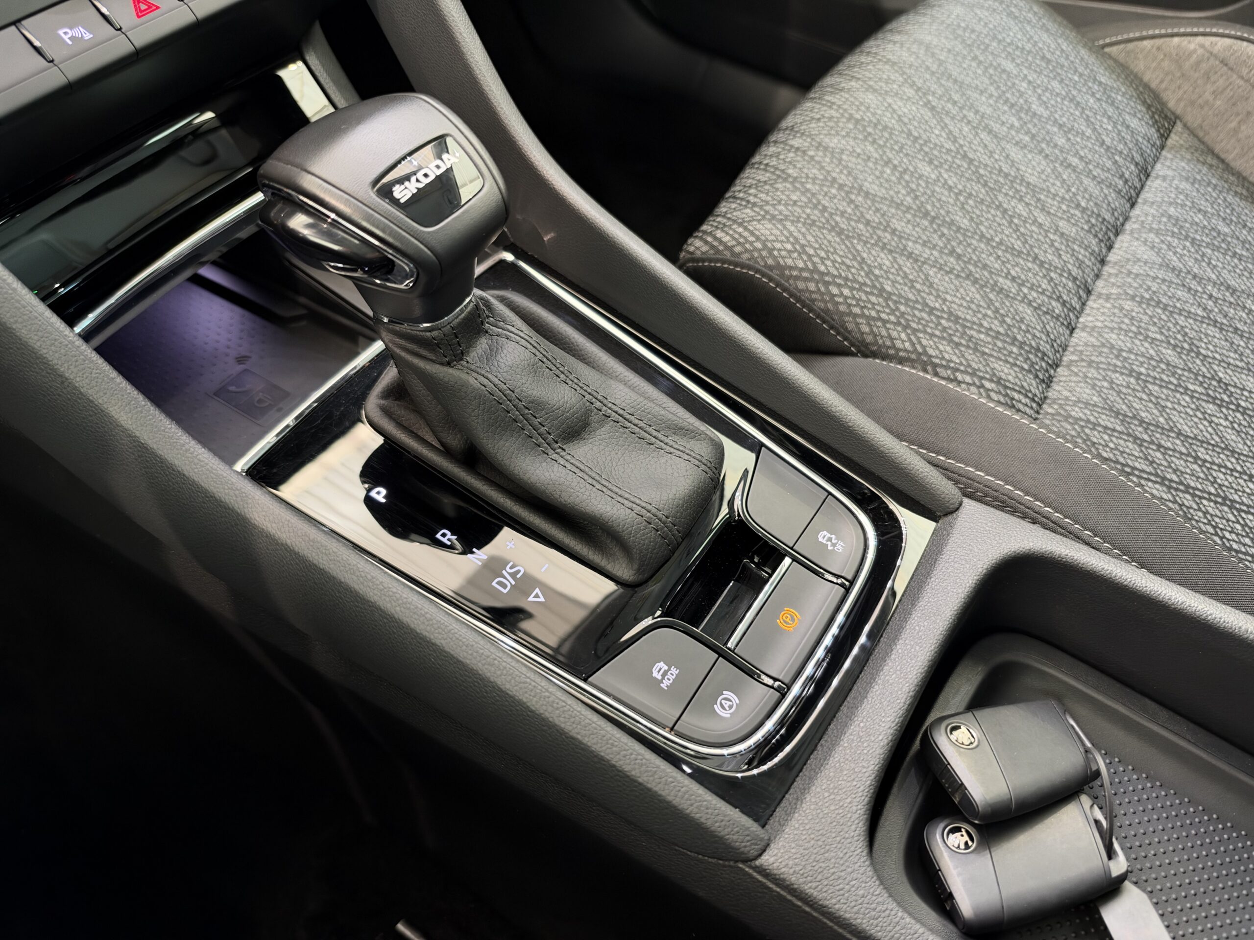 Škoda Karoq 1,5 TSI DSG - Slika 11