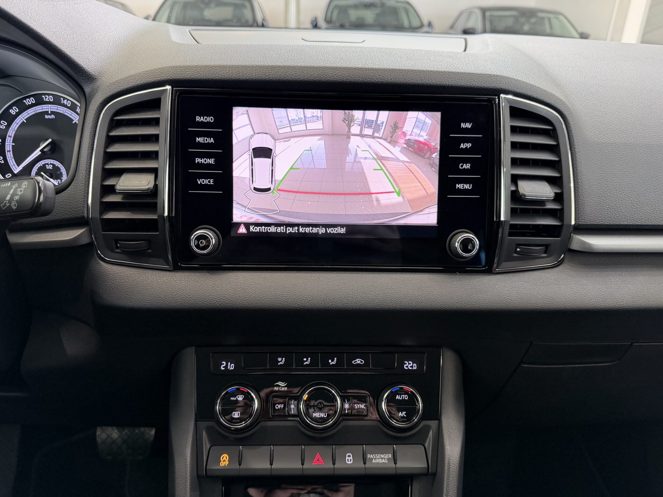Škoda Karoq 2,0 TDI DSG - Slika 8