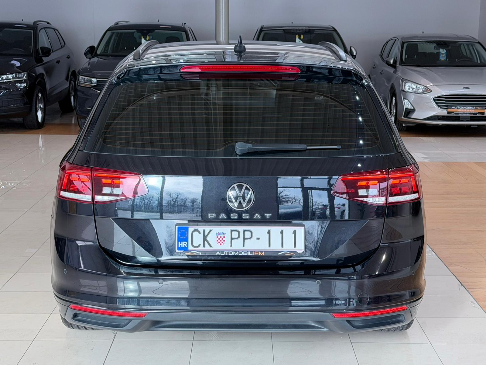VW Passat Variant 2,0 TDI - Slika 4