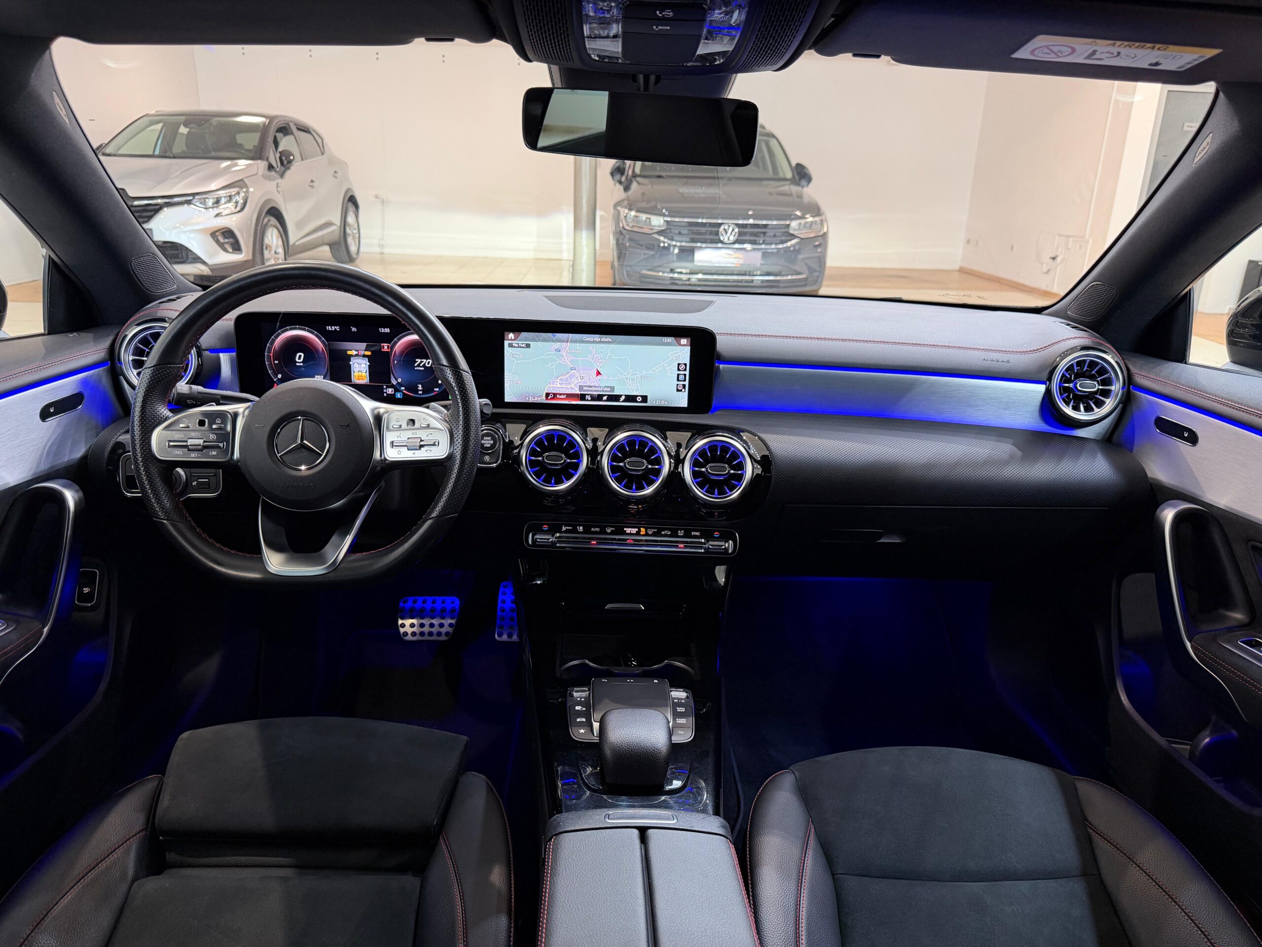 Mercedes-Benz CLA 200d - Slika 6