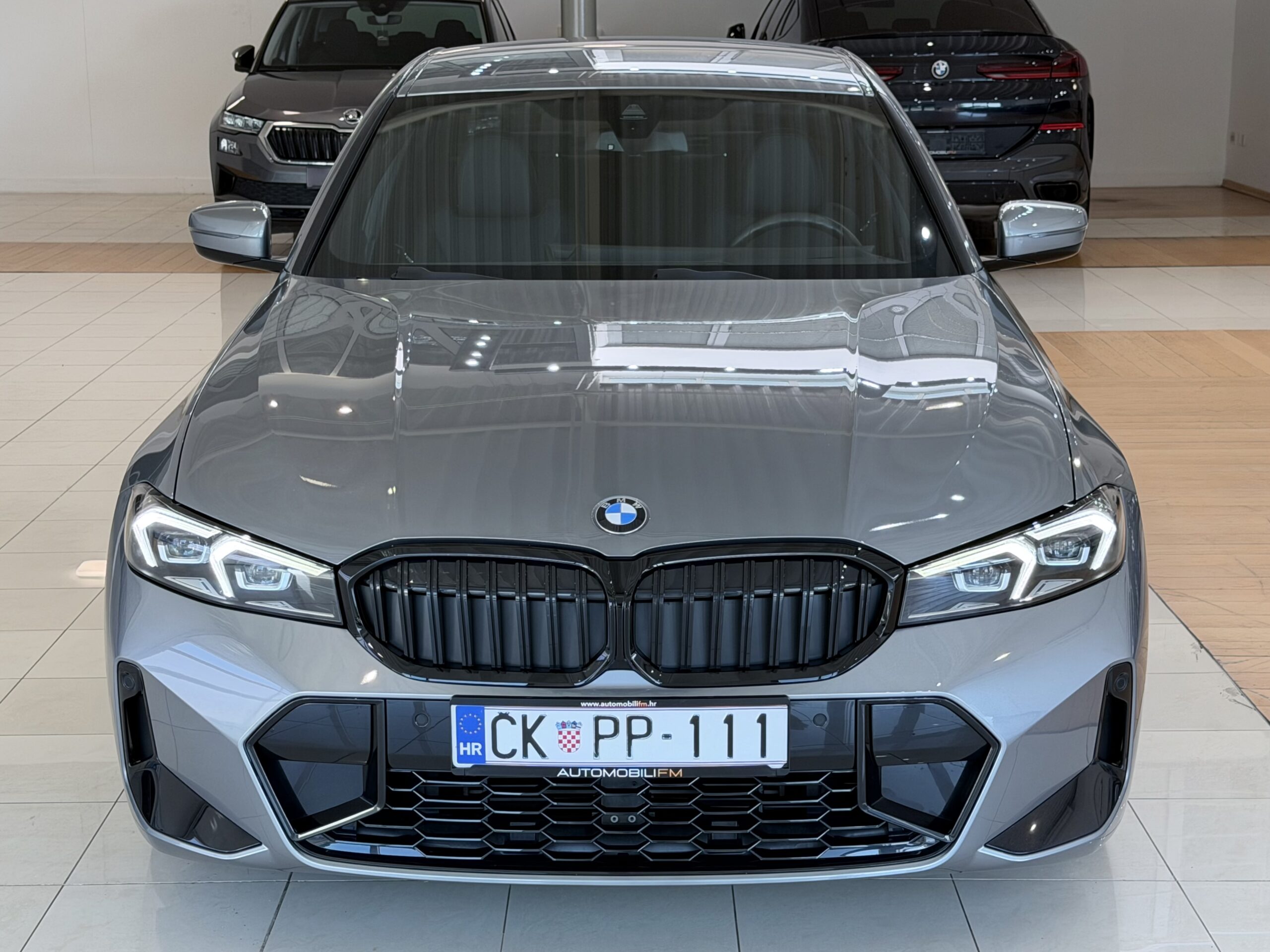 BMW 320d M Sport - Slika 3