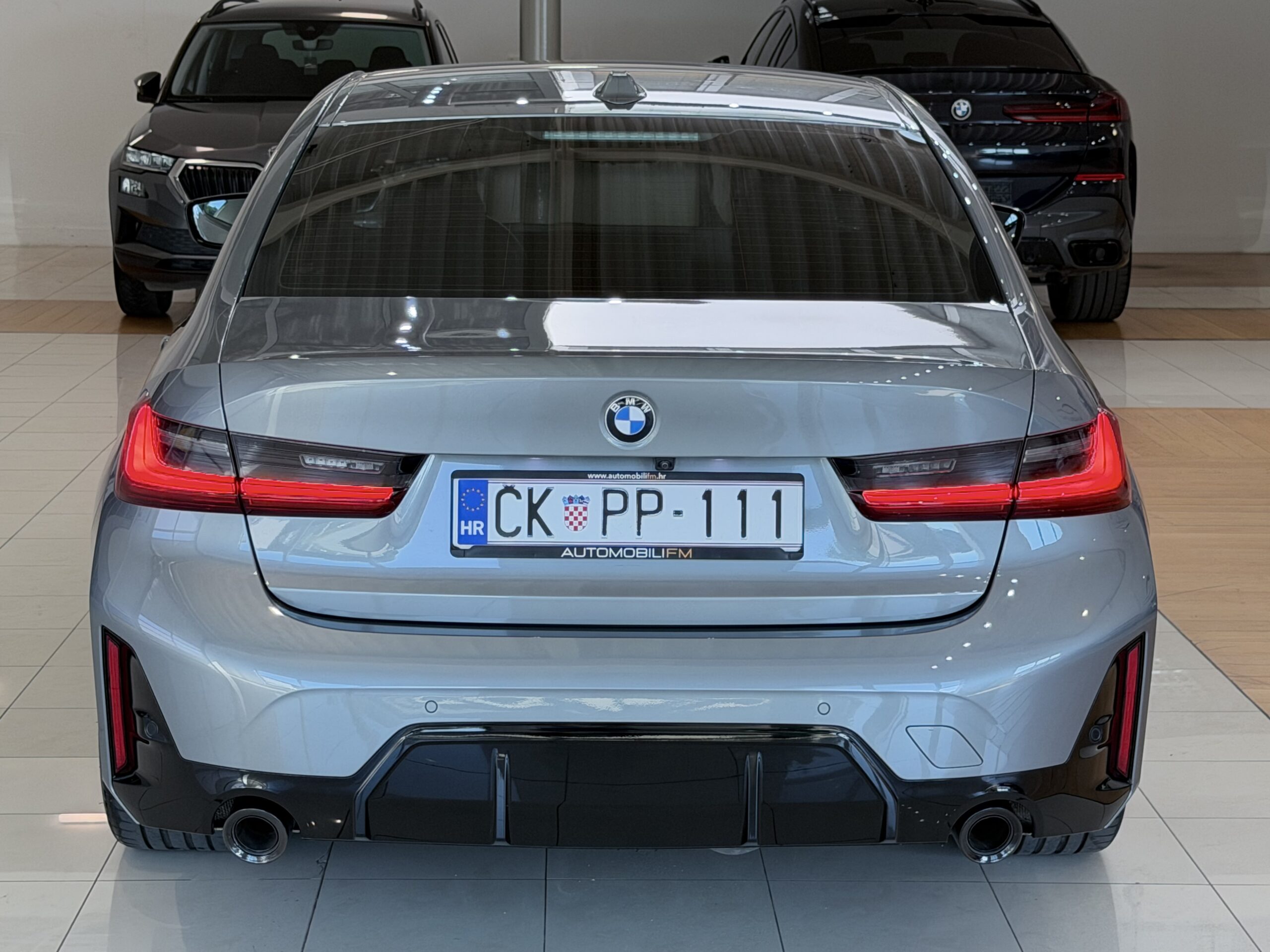 BMW 320d M Sport - Slika 4