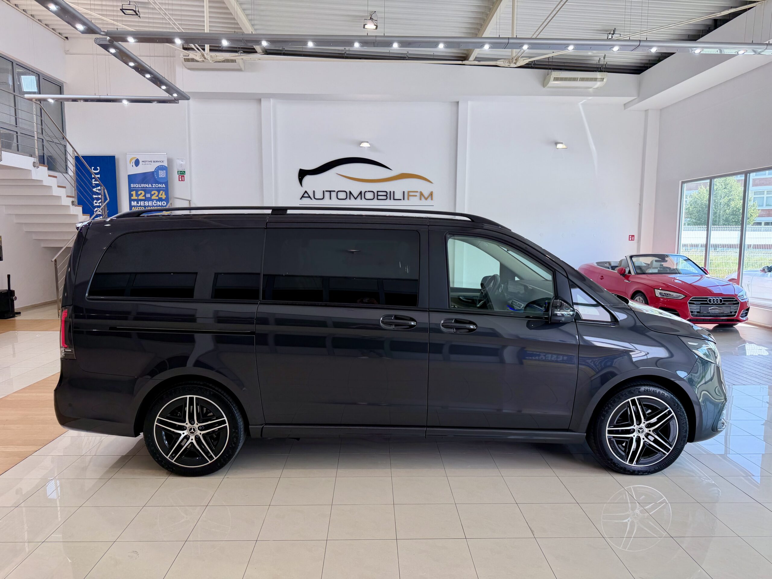 Mercedes-Benz V 300d - Slika 5