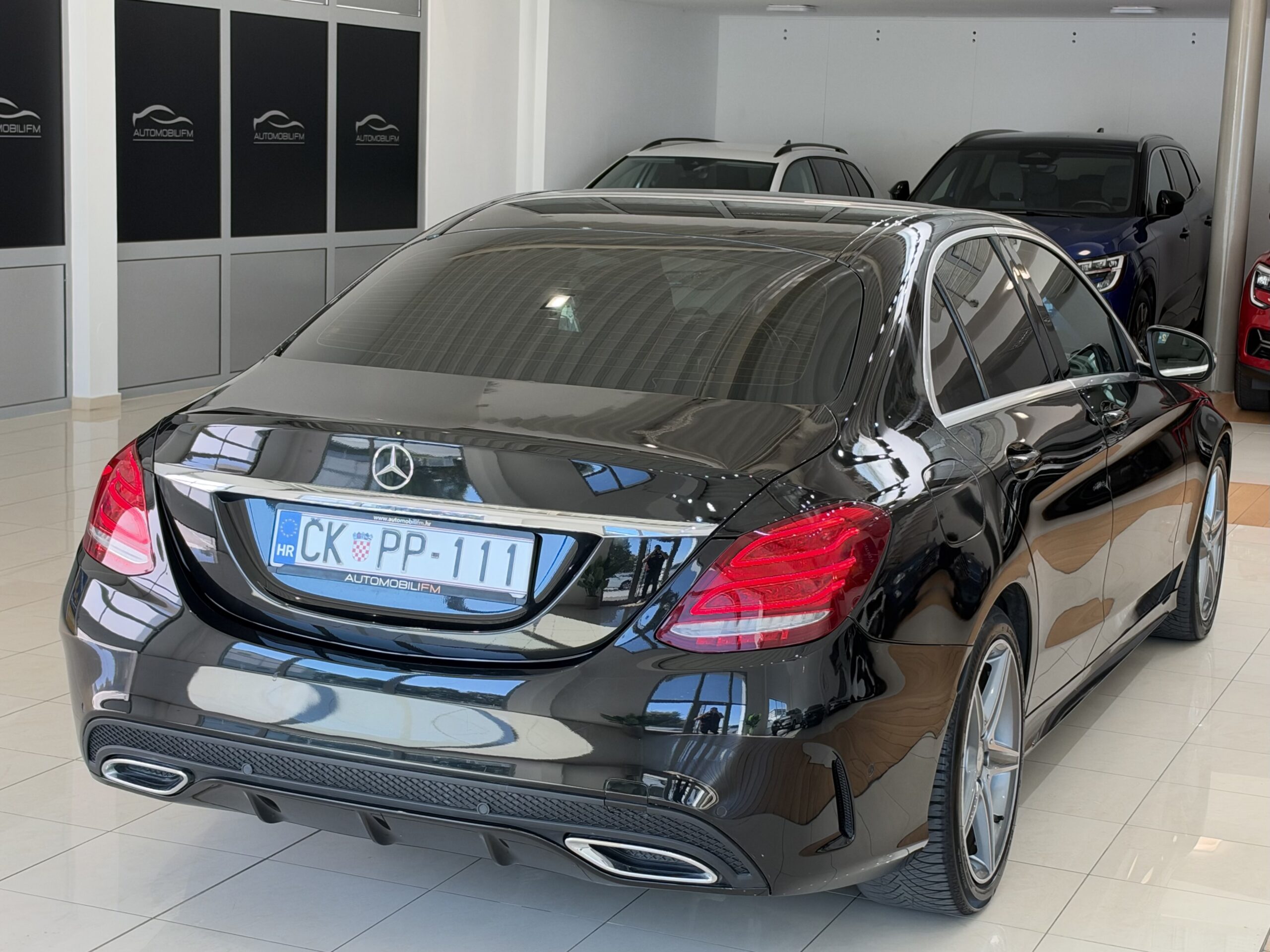 Mercedes-Benz C200d - Slika 2