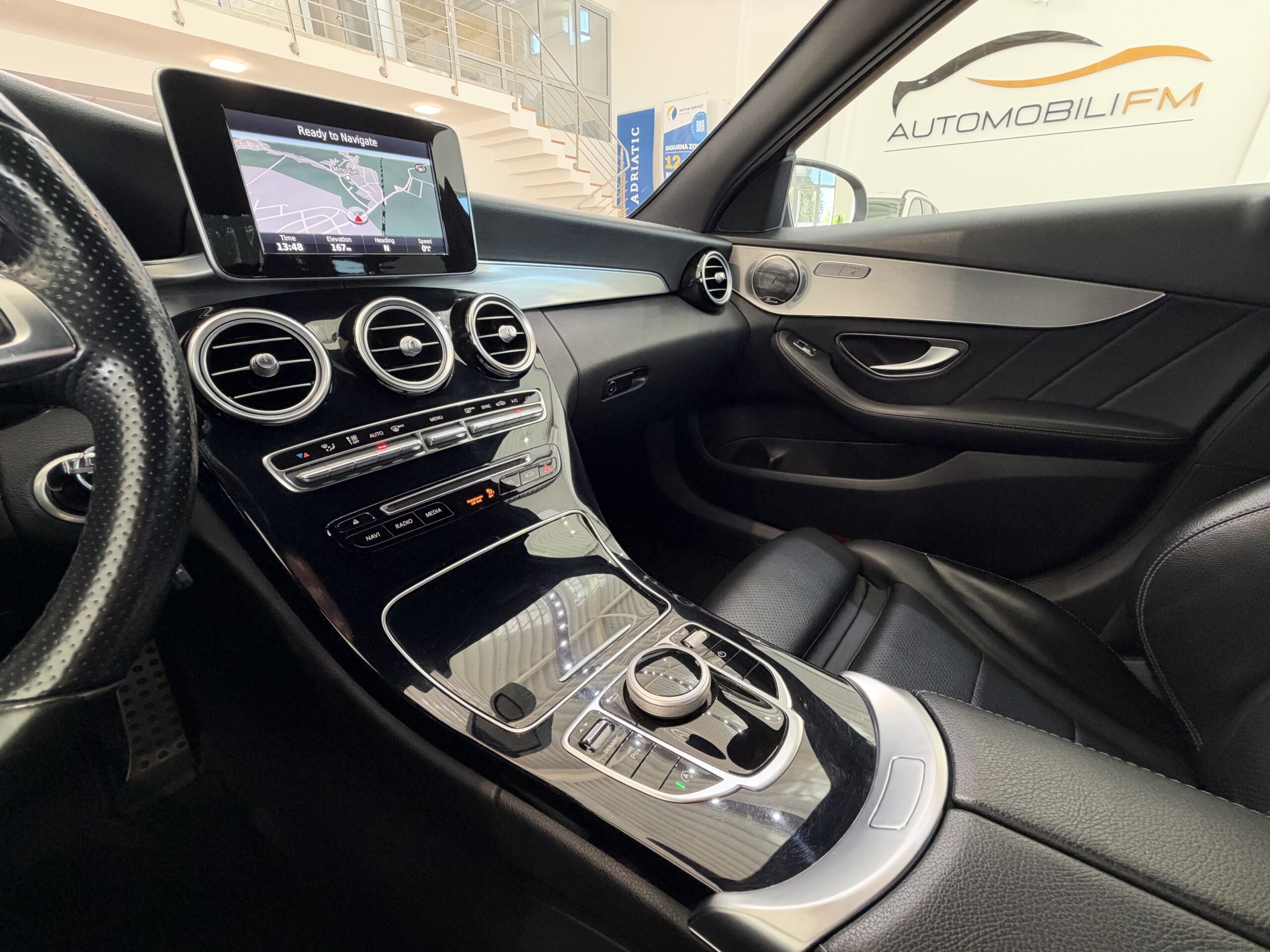 Mercedes-Benz C200d - Slika 7